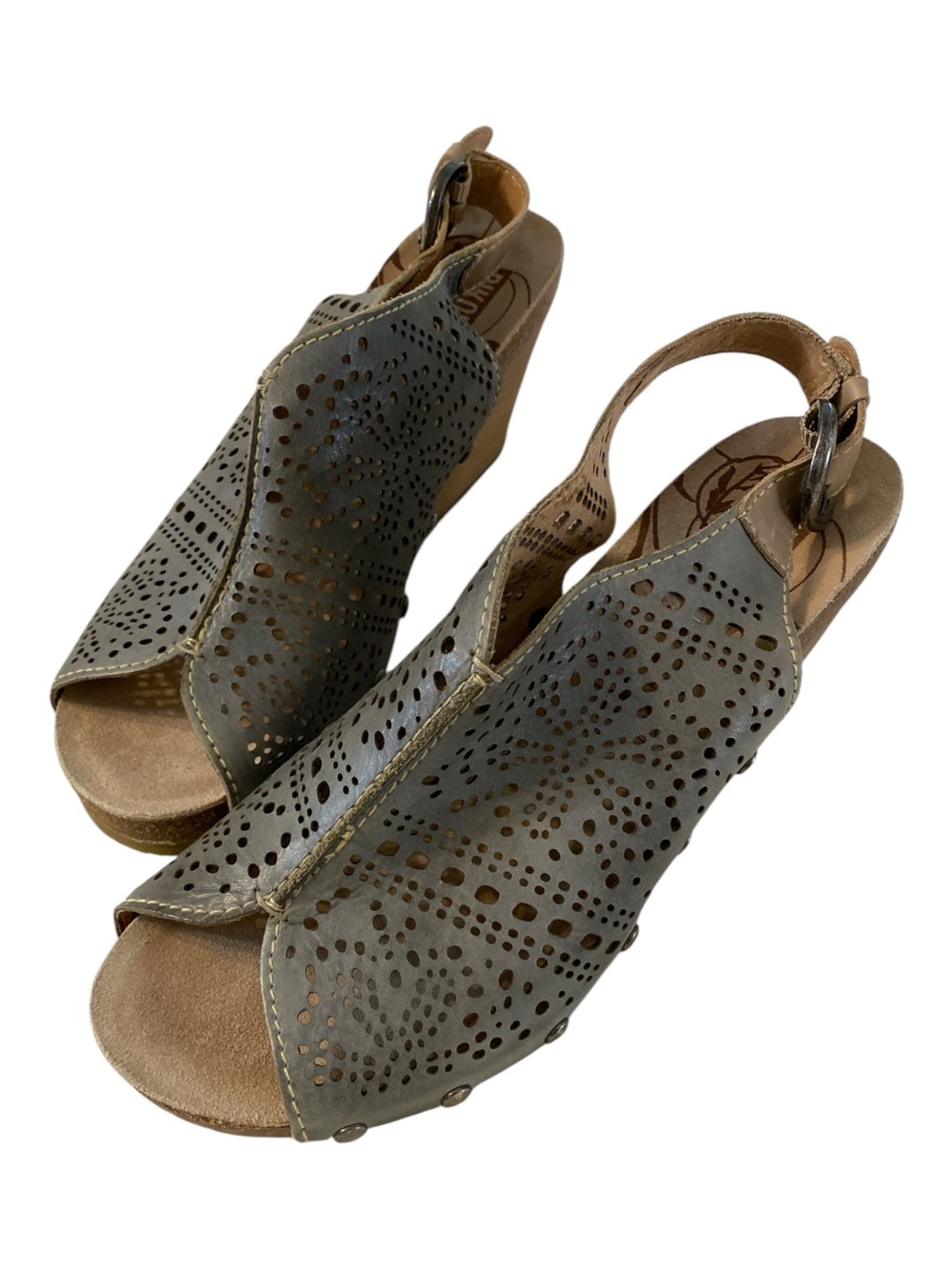 Pikolinos Benissa Gray Leather Perforated Wedge Sandals Size 40